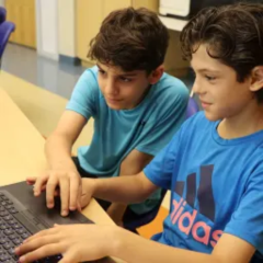 Roblox: 3D World Builders 